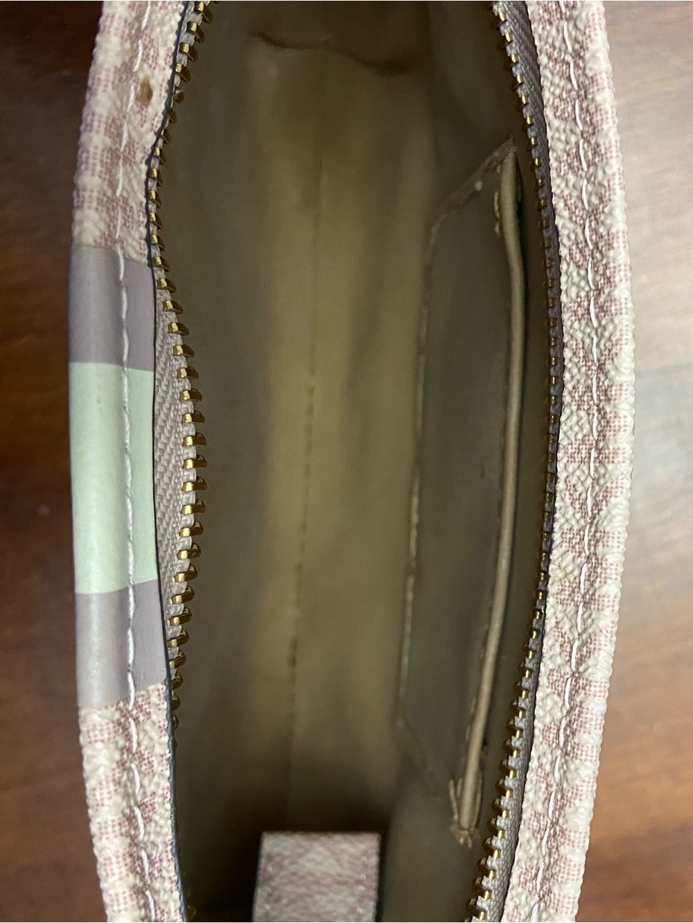 MICHAEL KORS Ballet Pink & Cream Signature Logo Center Stripe Belt Bag -M 29-32” - Picture 3 of 12
